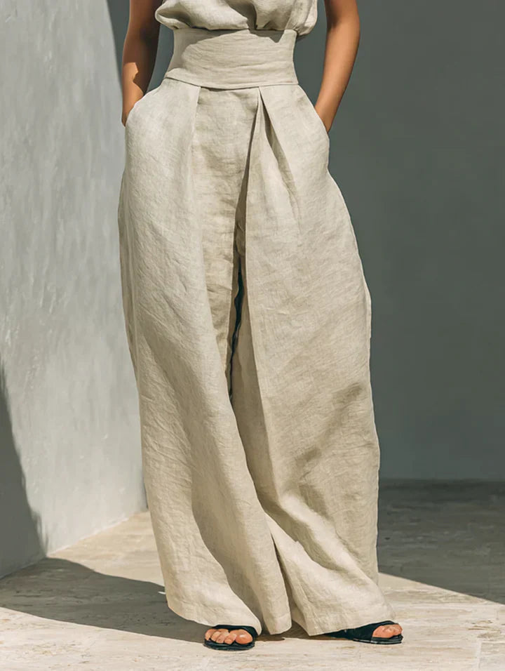 Flor™ Two-Piece Set — detail