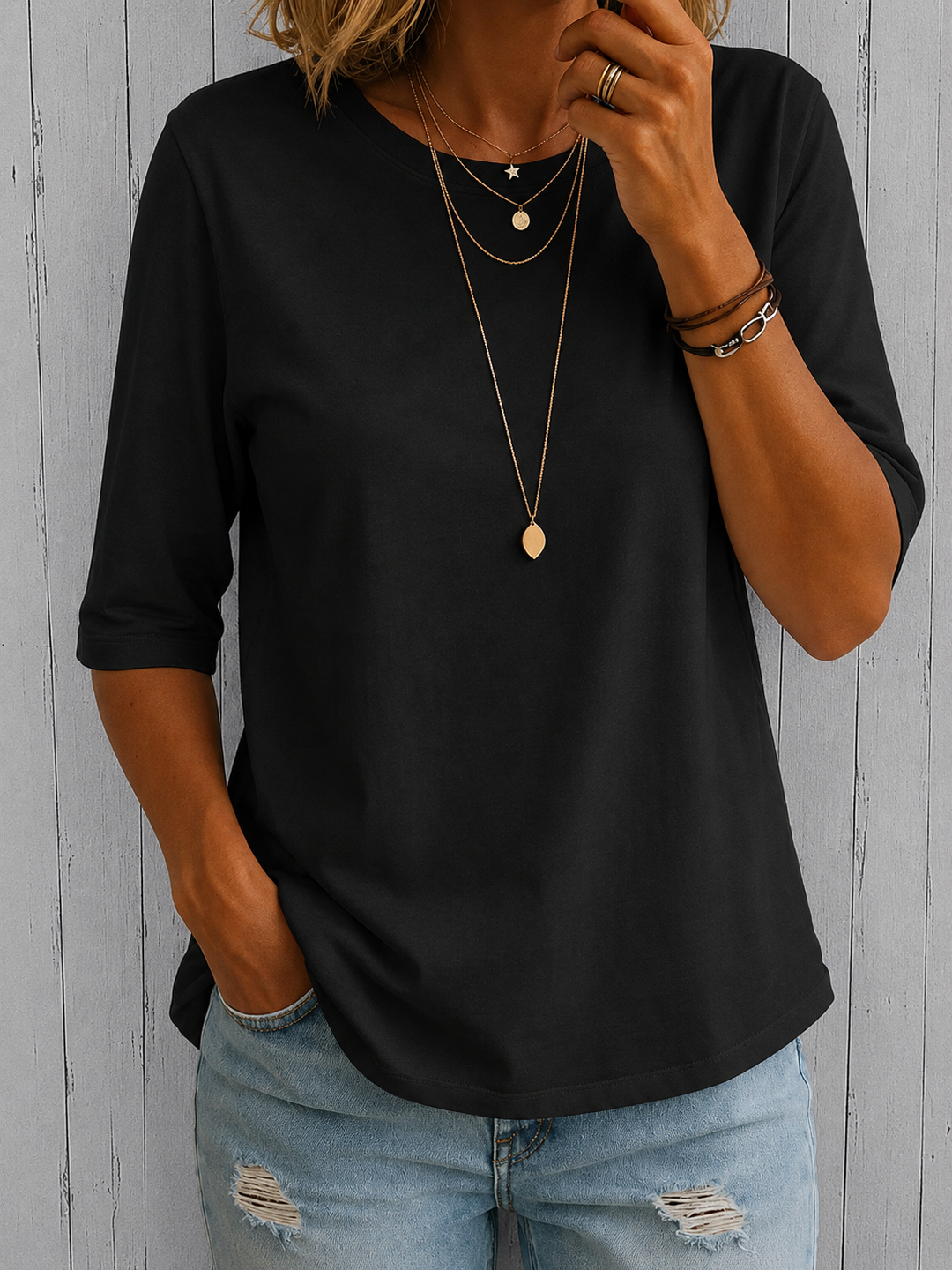 Sarah | Comfort Coverage Tee