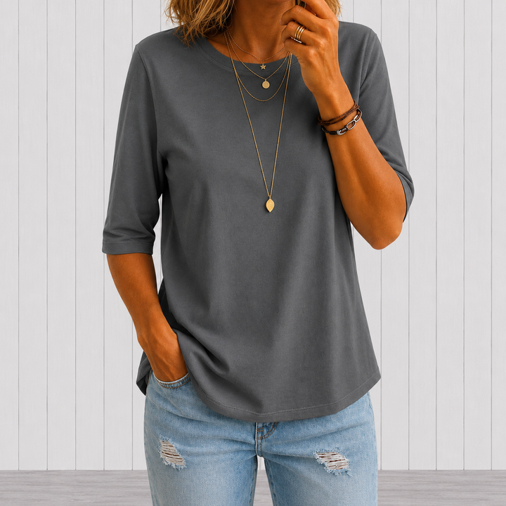 Sarah | Comfort Coverage Tee