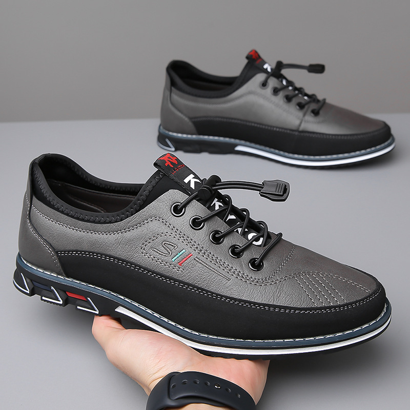 Edmund Classic Oxford Shoes - detail view