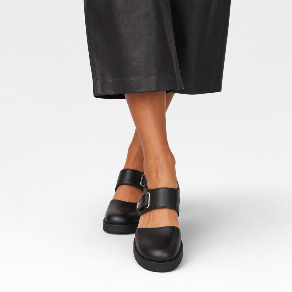 Nadia Elegant Slip-On Loafer - detail